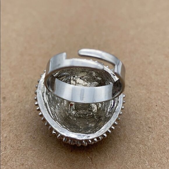 Adjustable rhinestone studded spike ring - Picture 9 of 15